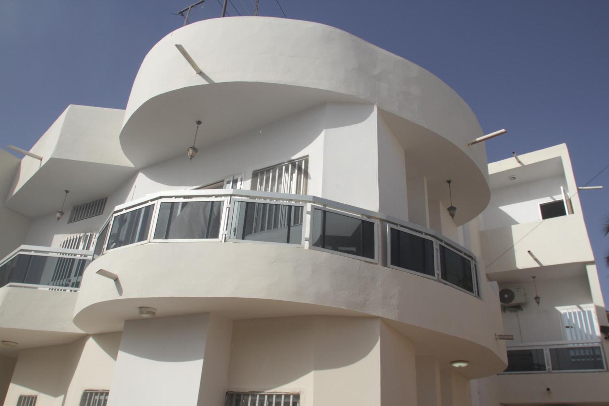 "La Coquille", Joli Loft, Moderne, Propre, Sur Et Calme Au Coeur De Saly Lejlighed Eksteriør billede